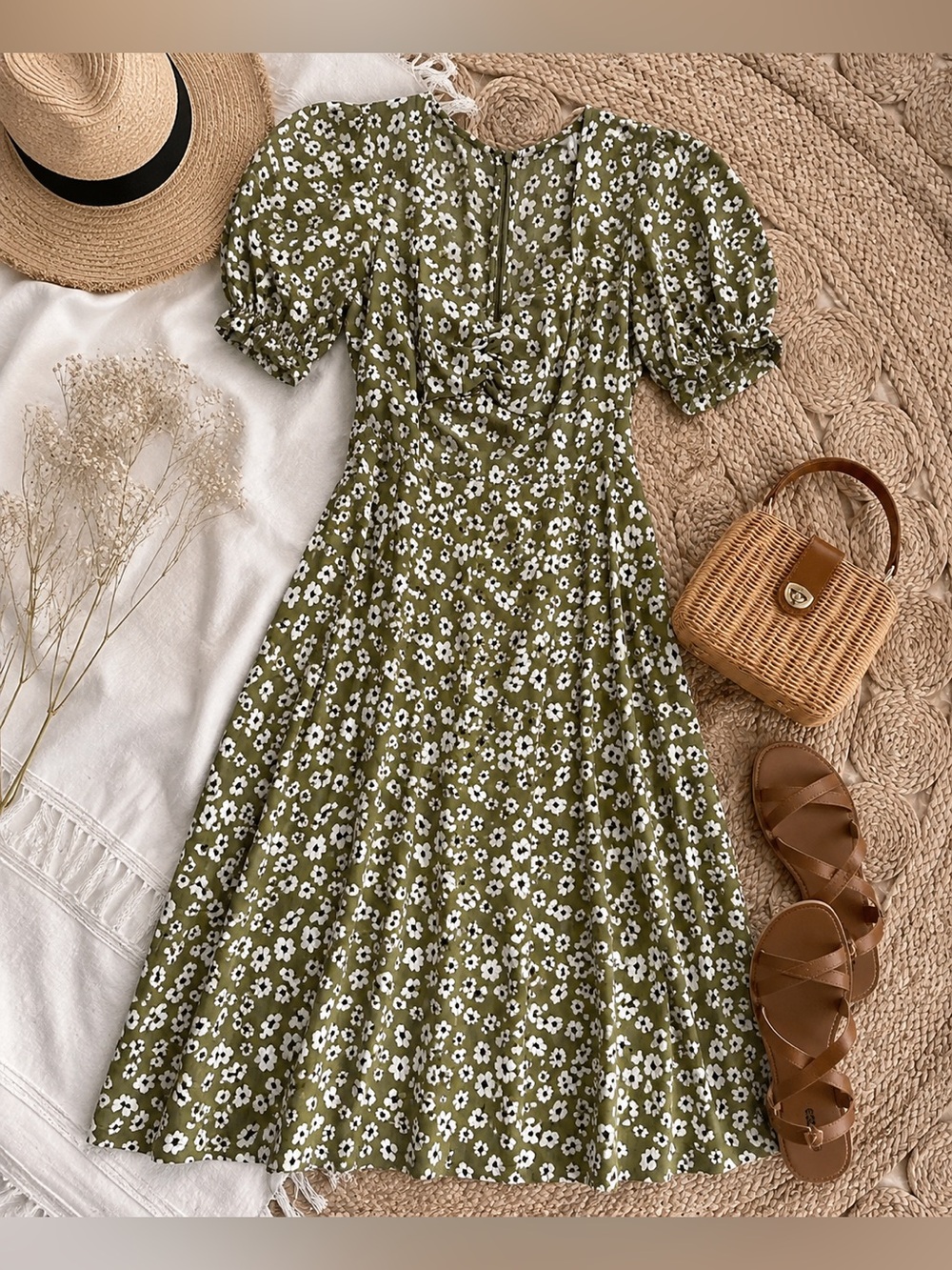 NWT Rue Stiic Fina Olive Green Floral Twist Front Midi Dress XS MSRP $169
